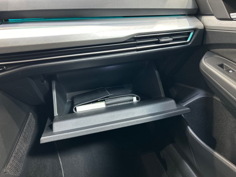 VOLKSWAGEN GOLF 2022 - Photo n°23