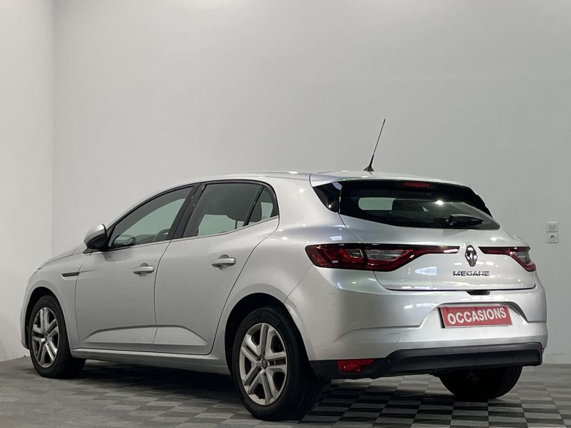 RENAULT MEGANE IV BERLINE BUSINESS 2020 - Photo n°4