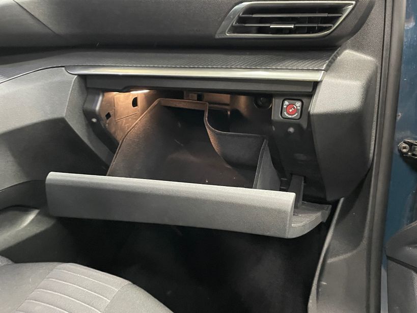 PEUGEOT 3008 2023 - Photo n°26