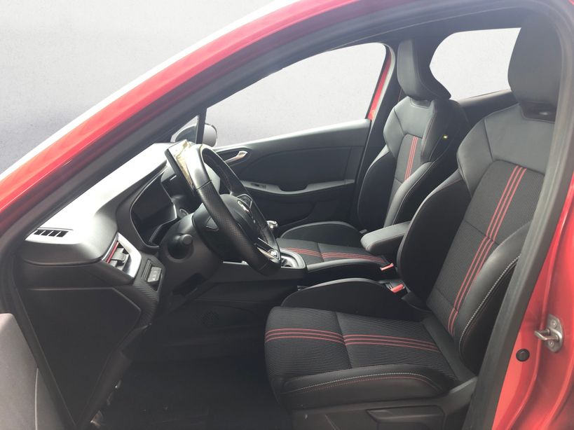 RENAULT CLIO V 2023 - Photo n°9