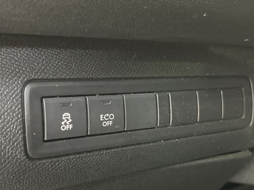 PEUGEOT 308 2015 - Photo n°34