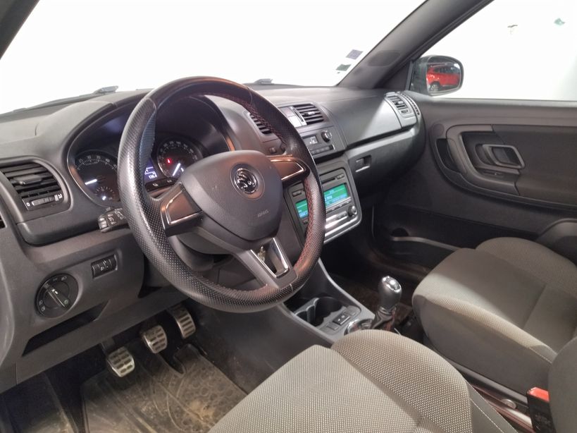 SKODA FABIA 2014 - Photo n°30