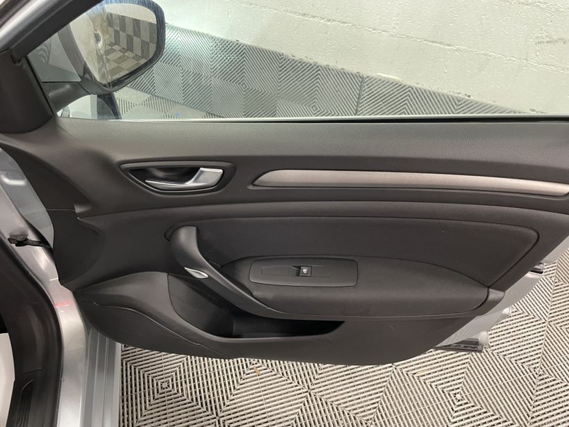 RENAULT MEGANE IV ESTATE 2021 - Photo n°29