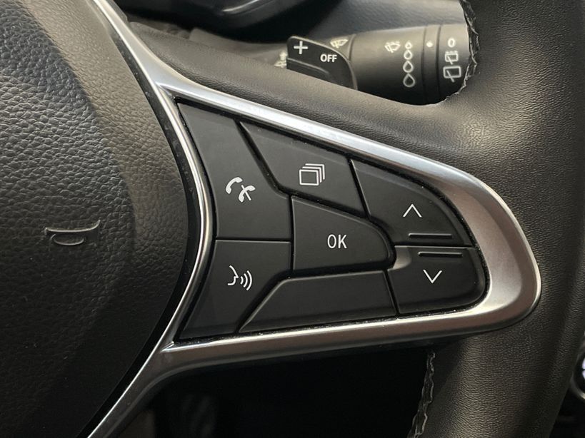 RENAULT CAPTUR 2022 - Photo n°28