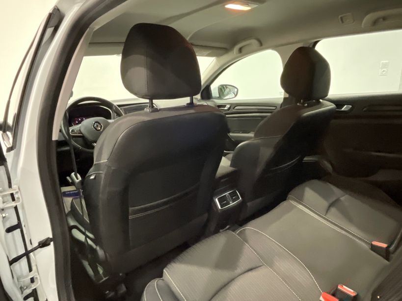 RENAULT MEGANE IV ESTATE BUSINESS 2021 - Photo n°38