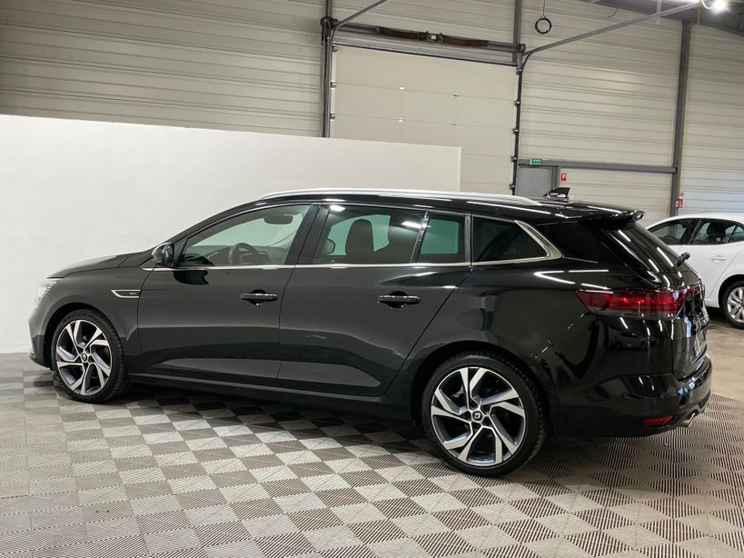 RENAULT MEGANE IV ESTATE 2022 - Photo n°32