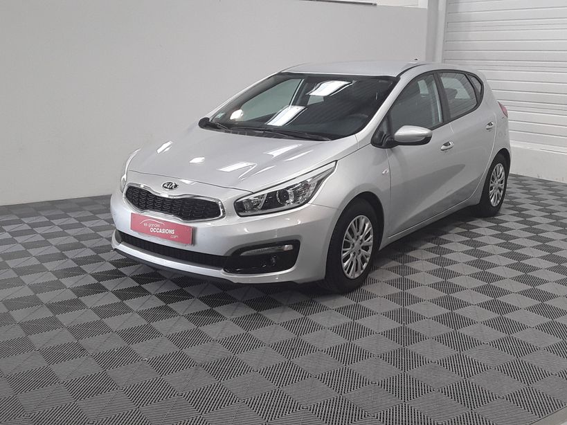 KIA CEE'D 2016 - Photo n°8