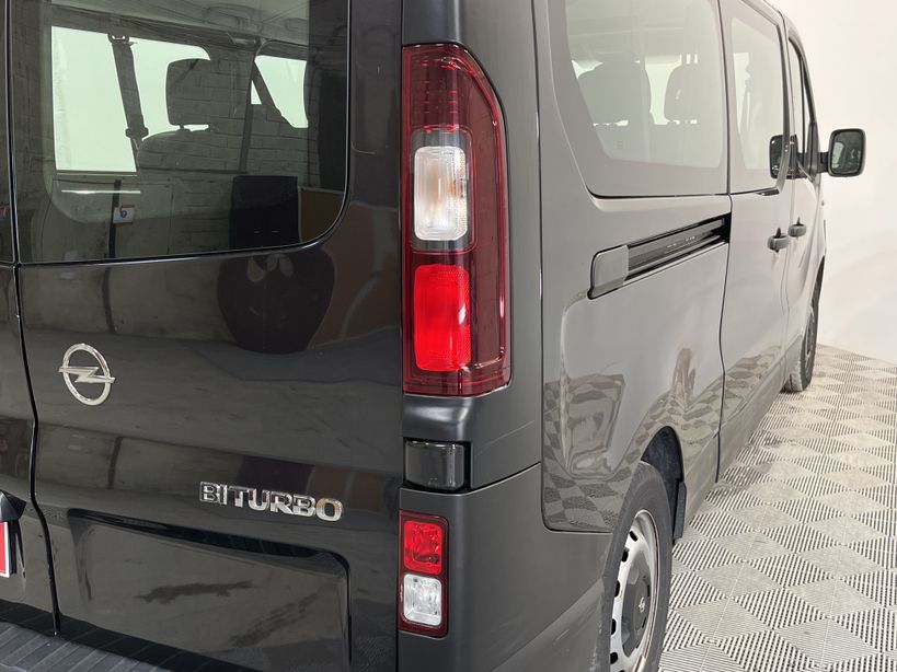 OPEL VIVARO COMBI 2018 - Photo n°7