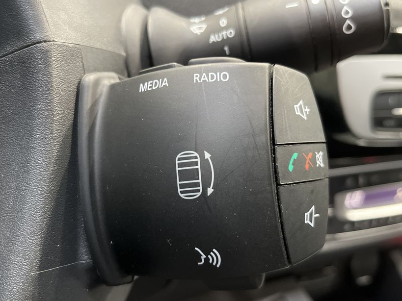 RENAULT SCENIC III 2015 - Photo n°29