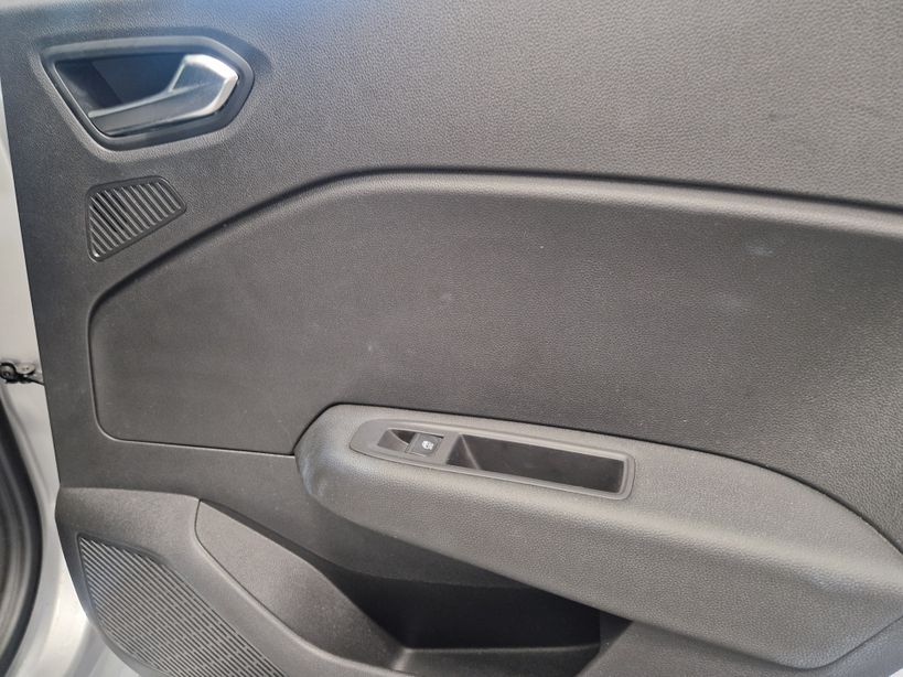 RENAULT CLIO V 2023 - Photo n°26