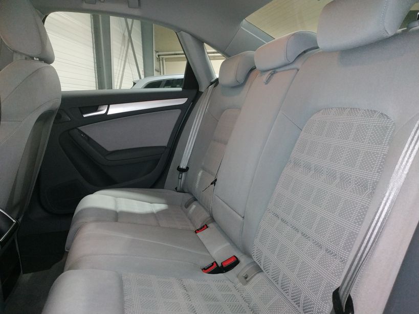 AUDI A4 BUSINESS 2015 - Photo n°17