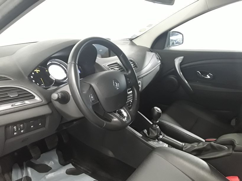 RENAULT MEGANE III ESTATE BUSINESS 2014 - Photo n°16