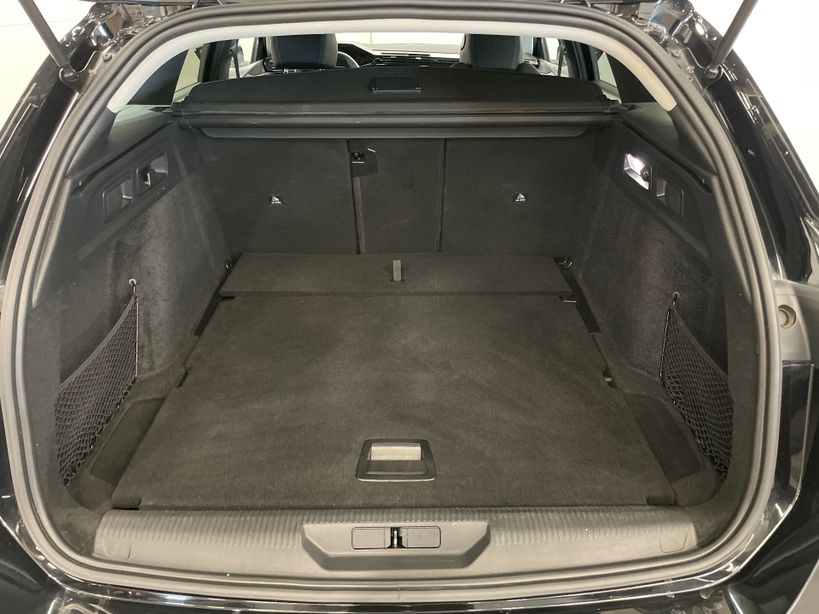 PEUGEOT 308 SW 2023 - Photo n°10