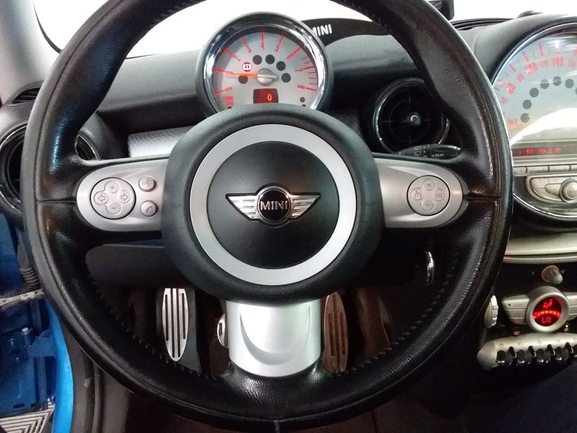 MINI HATCH R56 2010 - Photo n°23