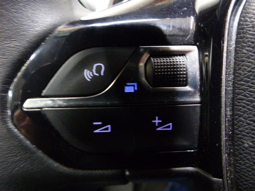 PEUGEOT 5008 2019 - Photo n°32