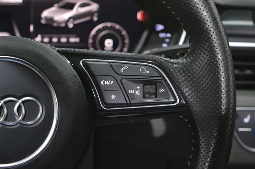 AUDI A4 2016 - Photo n°12