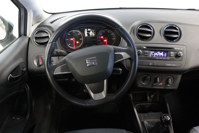 SEAT IBIZA 2015 - Photo n°8