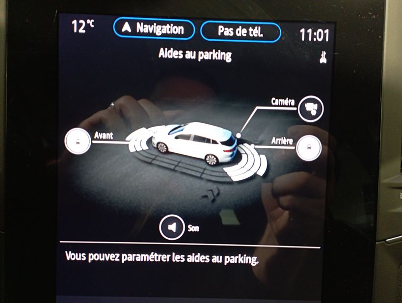 RENAULT MEGANE IV ESTATE 2021 - Photo n°21