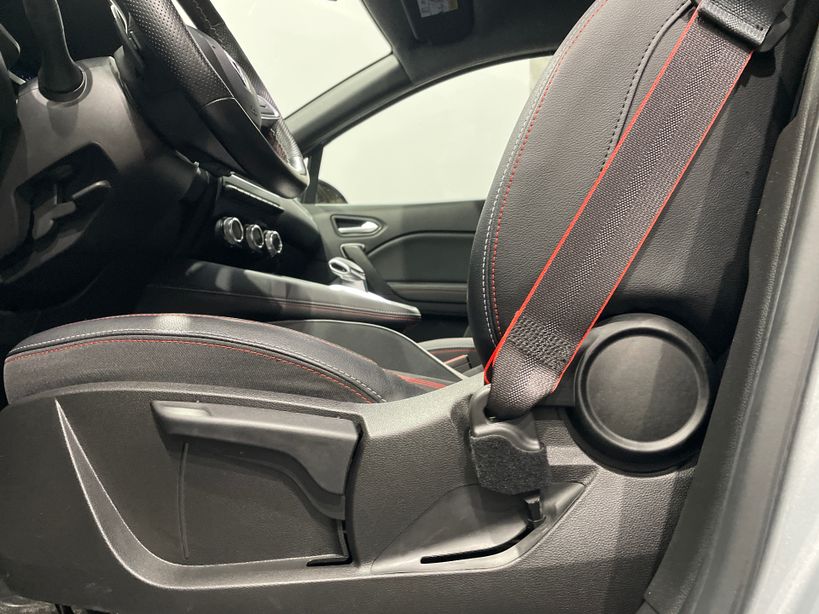 RENAULT CAPTUR 2023 - Photo n°38