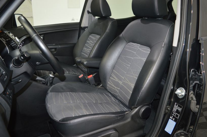KIA VENGA 2014 - Photo n°9