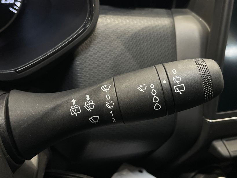 RENAULT CLIO V 2021 - Photo n°28