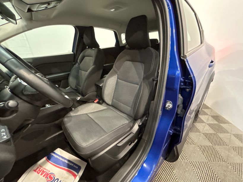 RENAULT CAPTUR 2021 - Photo n°9