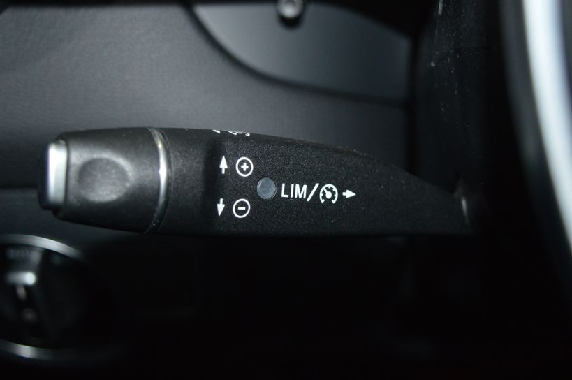 MERCEDES CLASSE CLA SHOOTING BRAKE 2017 - Photo n°30