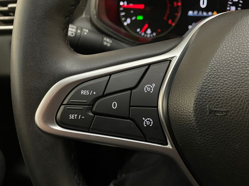 RENAULT CLIO V 2021 - Photo n°29