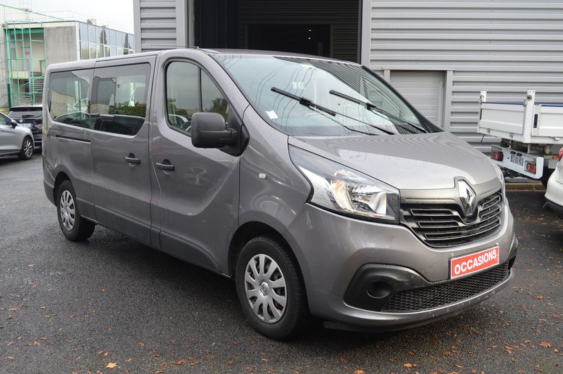 RENAULT TRAFIC COMBI 2016 - Photo n°2