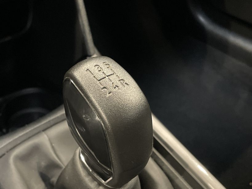 PEUGEOT 2008 2019 - Photo n°18