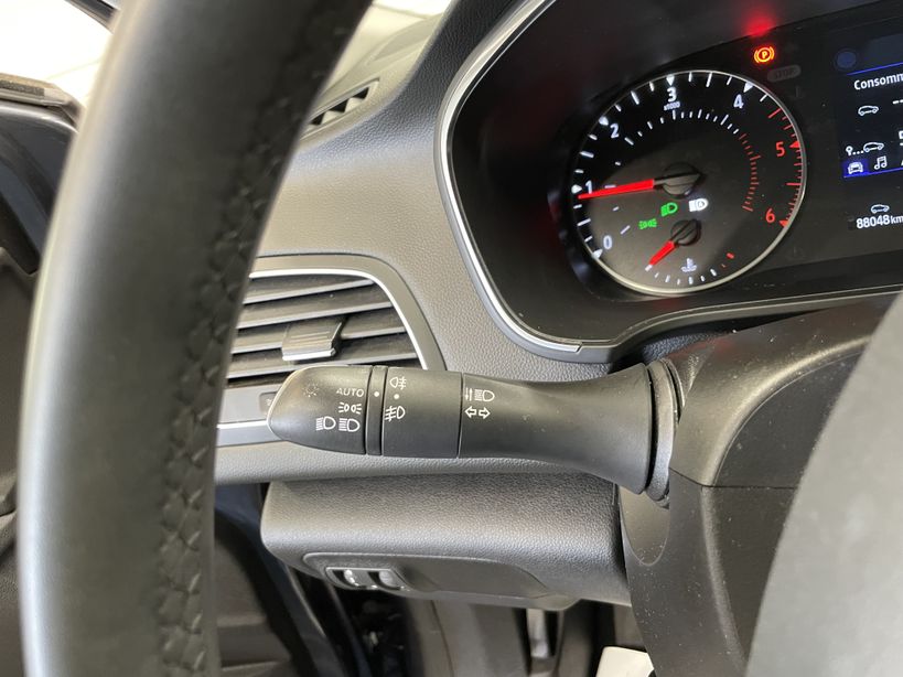 RENAULT MEGANE IV BERLINE 2022 - Photo n°20