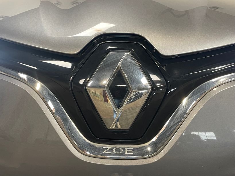 RENAULT ZOE E TECH ELECTRIQUE 2023 - Photo n°10