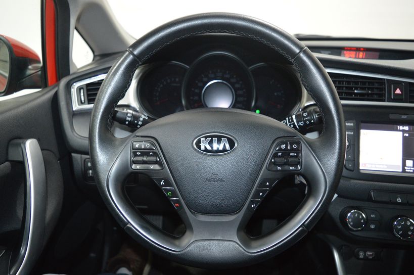 KIA CEE'D MY18 2018 - Photo n°11