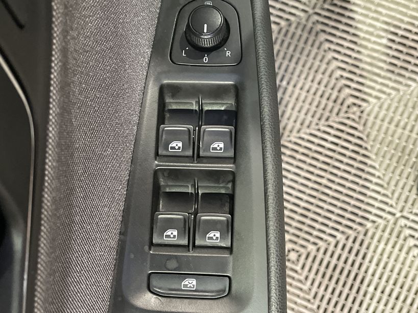 SEAT LEON 2020 - Photo n°25