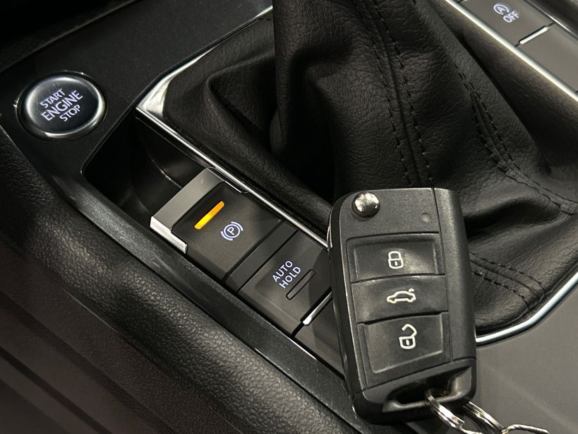 VOLKSWAGEN TIGUAN BUSINESS 2022 - Photo n°39