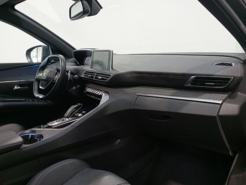 PEUGEOT 3008 2020 - Photo n°12