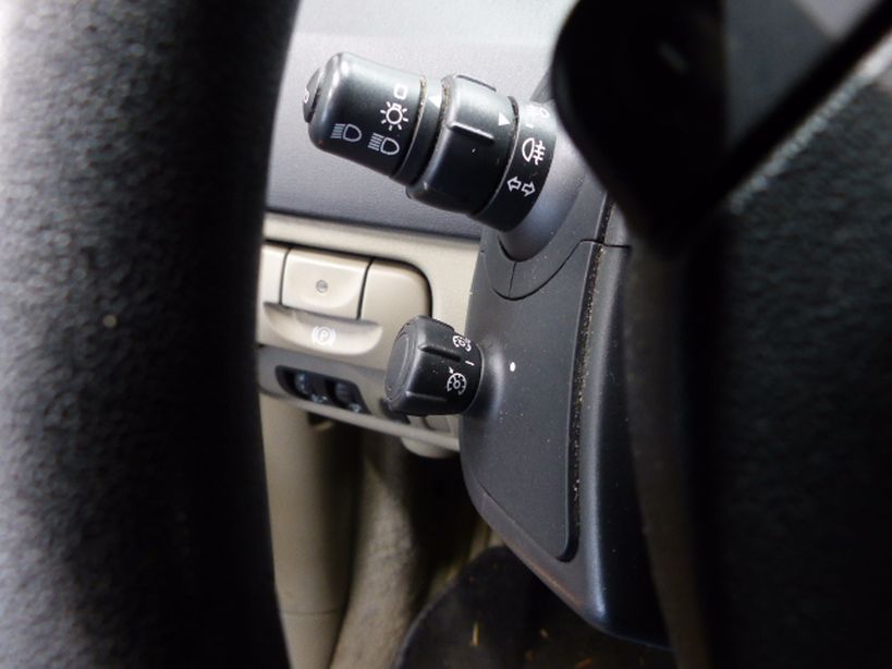 RENAULT SCENIC II 2005 - Photo n°17