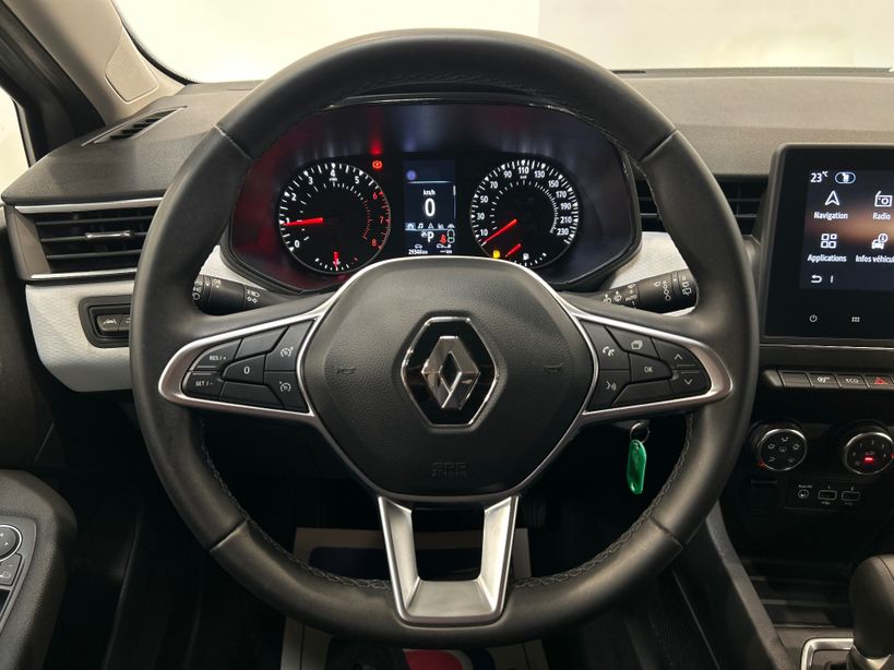 RENAULT CLIO V 2023 - Photo n°9