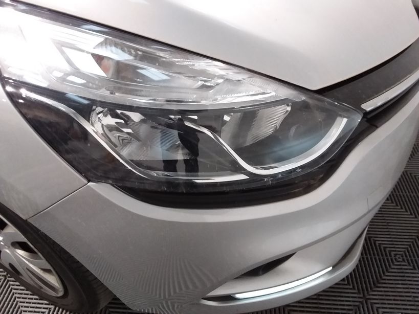 RENAULT CLIO IV 2018 - Photo n°23