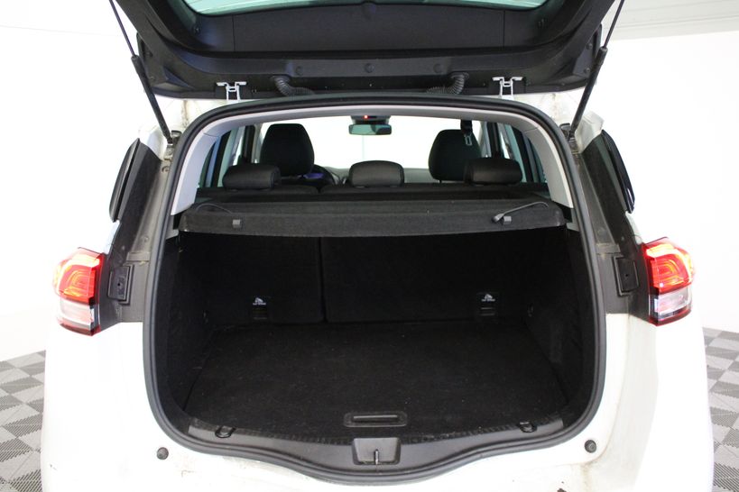 RENAULT SCENIC IV 2018 - Photo n°9