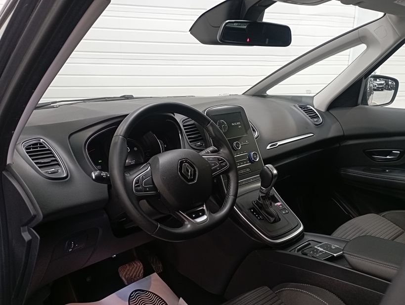 RENAULT SCENIC IV 2022 - Photo n°10