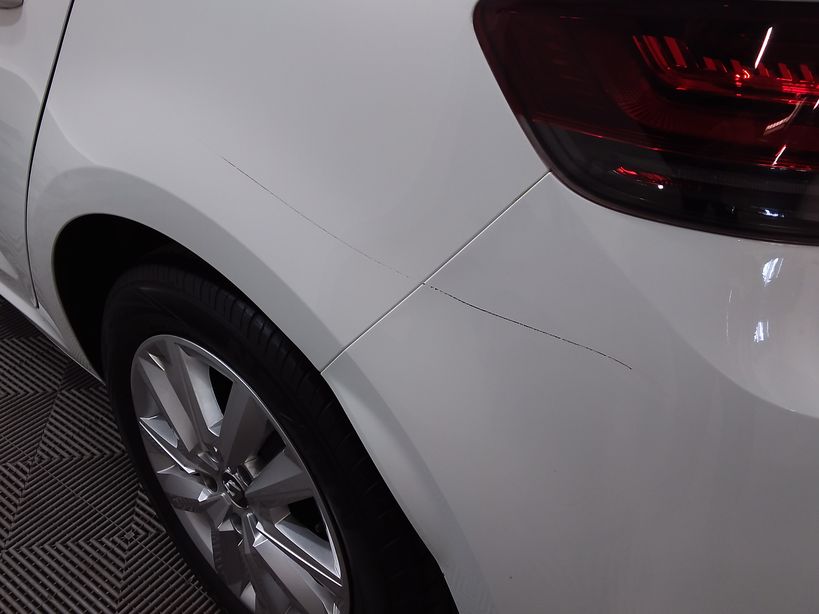 RENAULT MEGANE IV BERLINE 2020 - Photo n°7