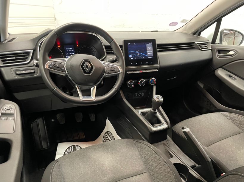 RENAULT CLIO V 2021 - Photo n°12