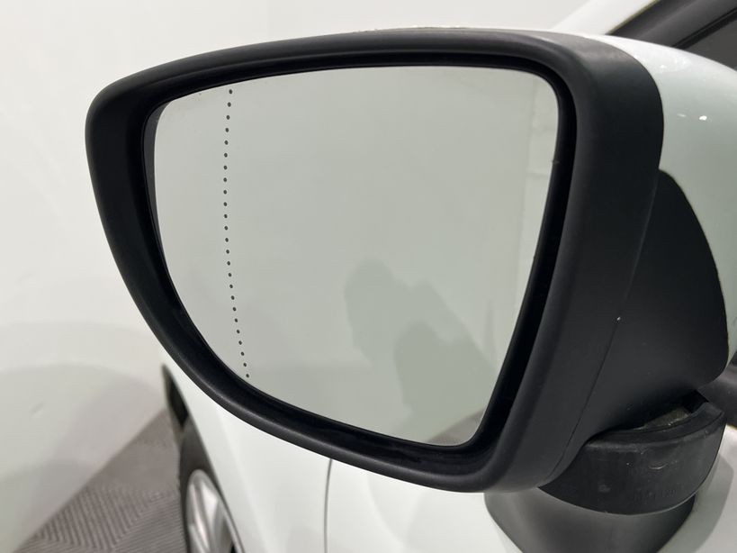 RENAULT CLIO IV 2019 - Photo n°42