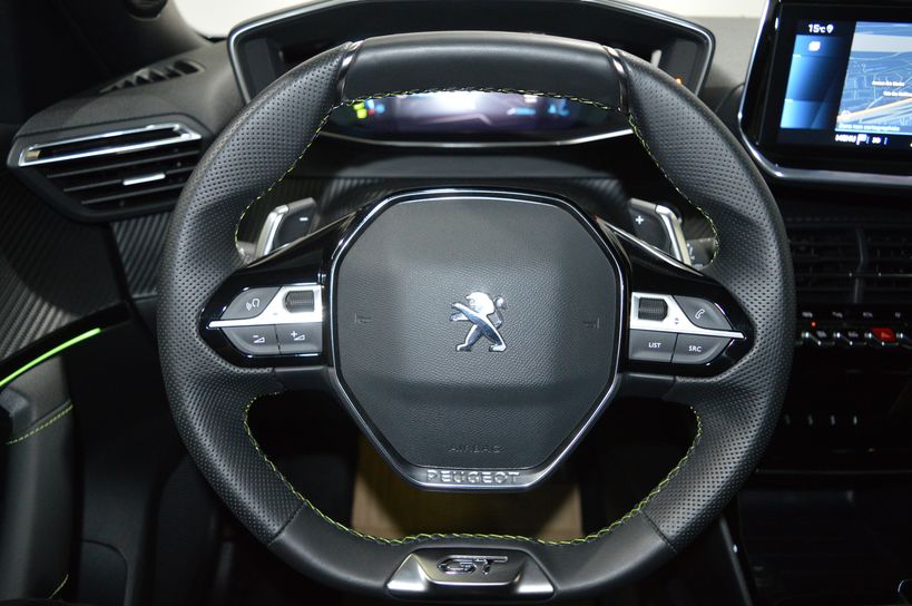 PEUGEOT 2008 2021 - Photo n°11