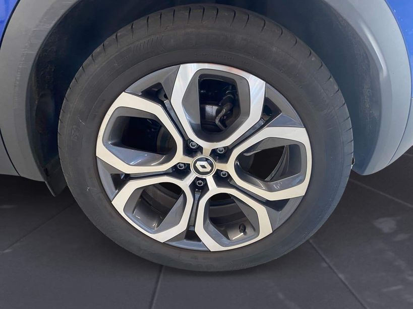 RENAULT CAPTUR 2023 - Photo n°9