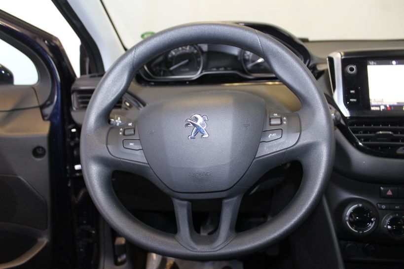 PEUGEOT 208 2018 - Photo n°19