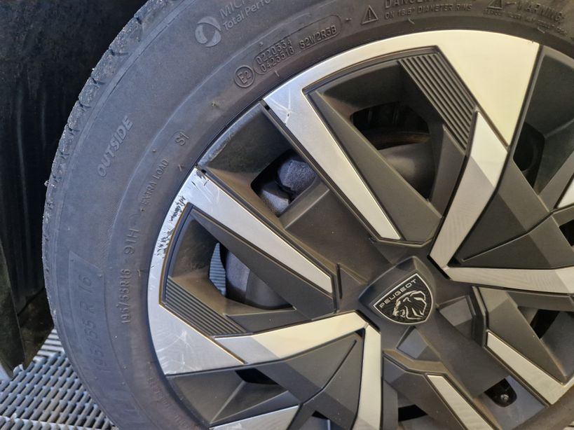 PEUGEOT 208 2025 - Photo n°3