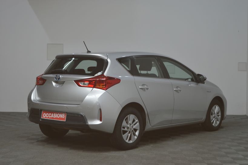 TOYOTA AURIS BUSINESS 2014 - Photo n°3