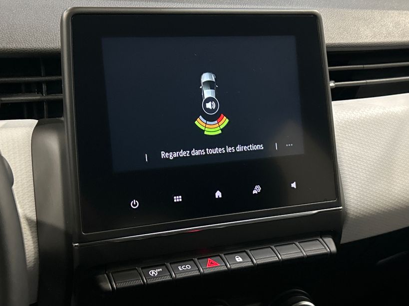 RENAULT CLIO V 2023 - Photo n°12